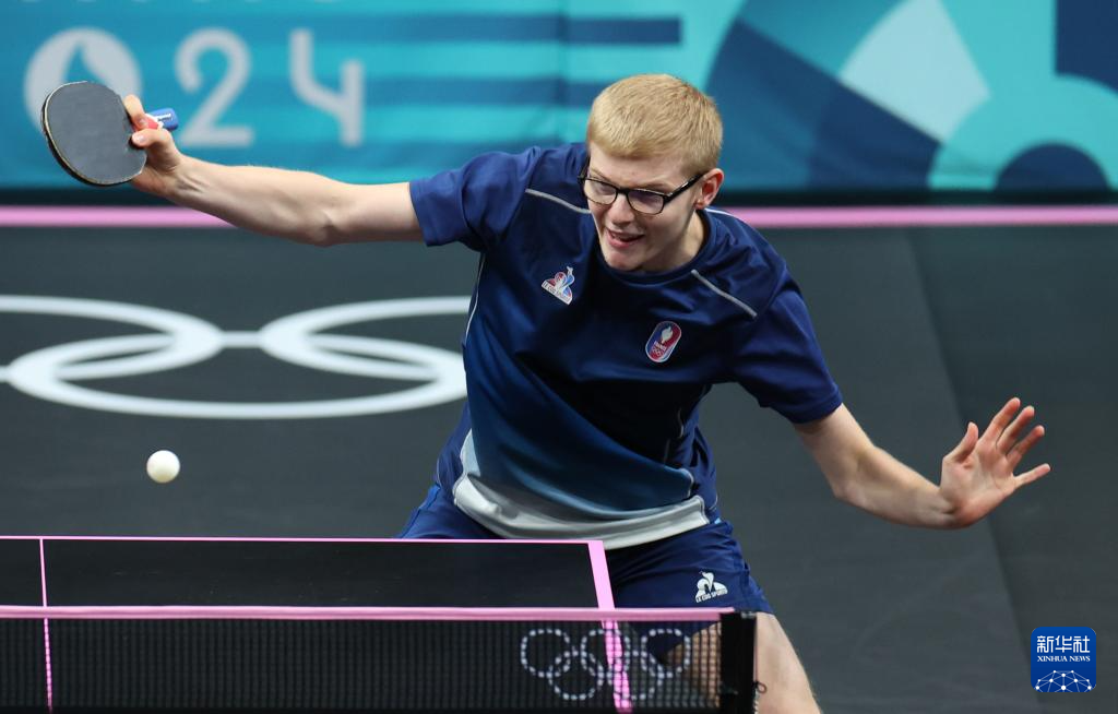 尤其是在面 尤其是在面