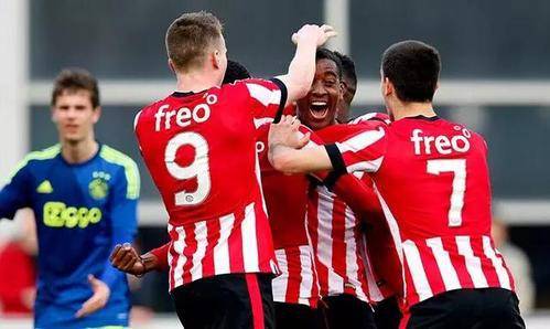 收下先锋团 收下先锋团