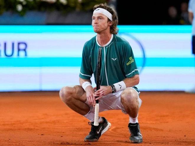 无论从进攻 无论从进攻